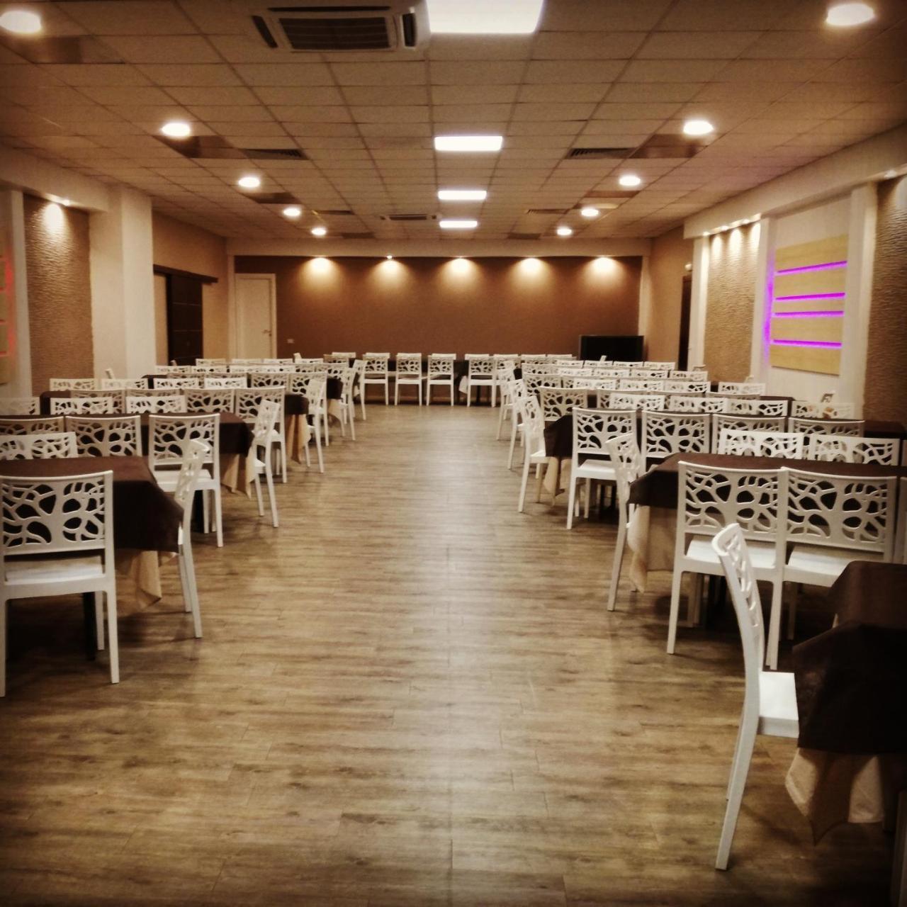Ostello Victor Center Асизи Екстериор снимка